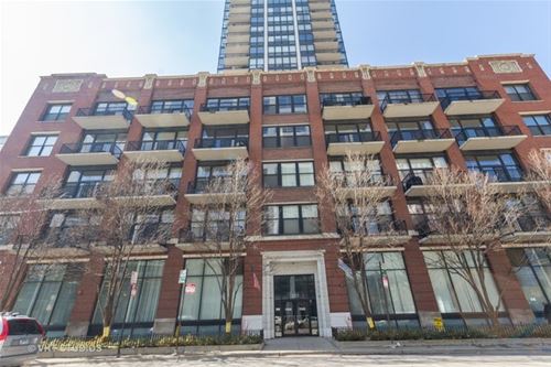 210 S Desplaines Unit 304, Chicago, IL 60661