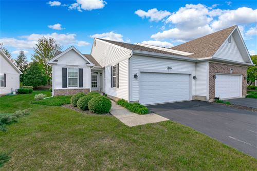 346 Woodhill, Carol Stream, IL 60188