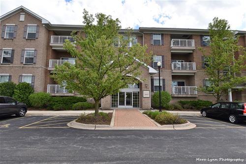 2692 Stone Circle Unit 309, Geneva, IL 60134