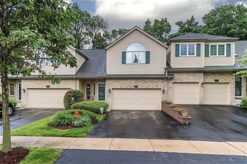 45 Charlemagne, Roselle, IL 60172