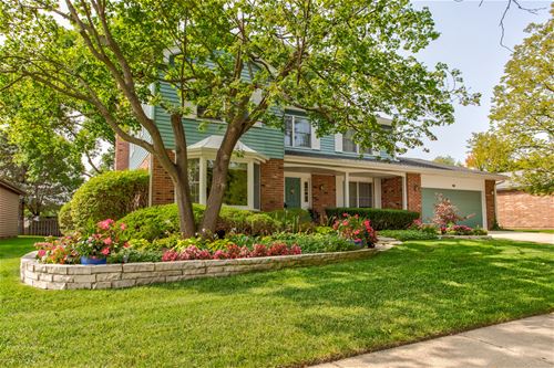 1004 N Derbyshire, Arlington Heights, IL 60004