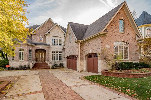 222 W Benton, Naperville, IL 60540