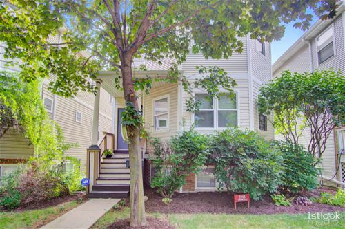 3865 N Kenton, Chicago, IL 60641