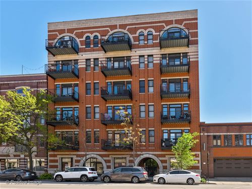 1355 W Washington Unit 5D, Chicago, IL 60607