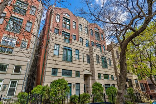 854 W Buckingham Unit 2E, Chicago, IL 60657