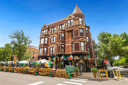 1367 W Erie Unit 3W, Chicago, IL 60642