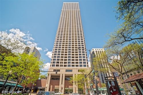 1030 N State Unit 6M, Chicago, IL 60610