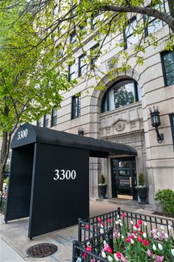 3300 N Lake Shore Unit 4D, Chicago, IL 60657