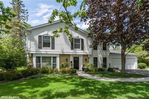 530 Carriage, Deerfield, IL 60015