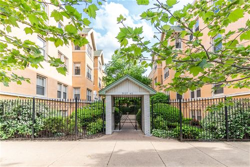 3135 W Palmer Unit 3, Chicago, IL 60647