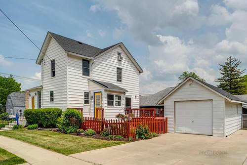 449 Dane, Woodstock, IL 60098