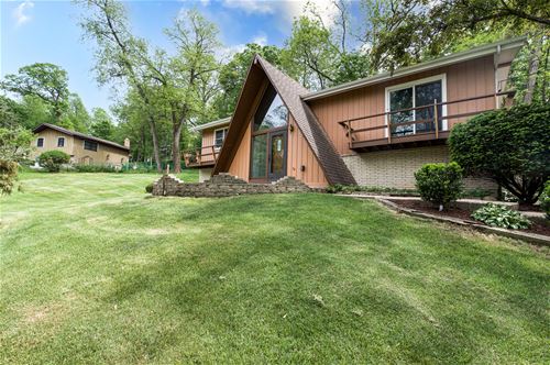 103 Wood, Algonquin, IL 60102