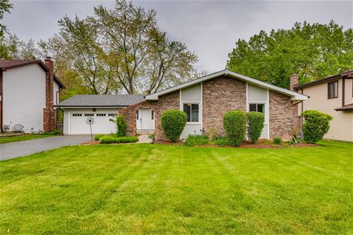 143 Spring, Glen Ellyn, IL 60137