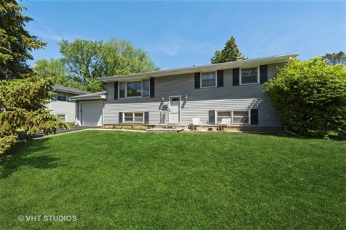 34 W James, Cary, IL 60013