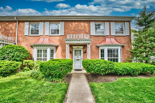 327 Greenleaf Unit A, Wilmette, IL 60091