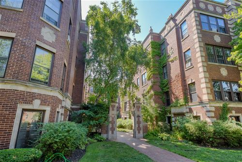 356 Ridge Unit 5-2, Evanston, IL 60602