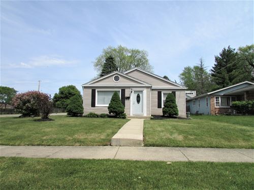 2059 North, Waukegan, IL 60087