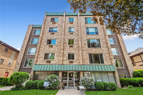 224 S Oak Park Unit 5D, Oak Park, IL 60302