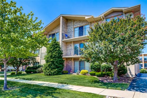 4020 W 105th Unit 3E, Oak Lawn, IL 60453