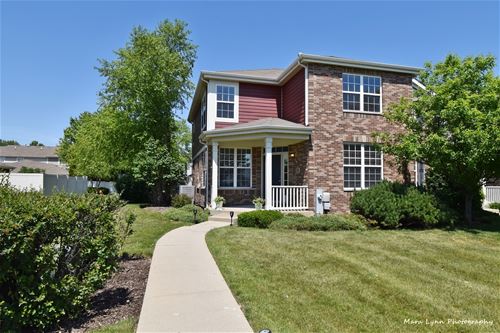 238 Longview, Elgin, IL 60124