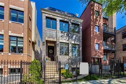 3619 N Hermitage, Chicago, IL 60613