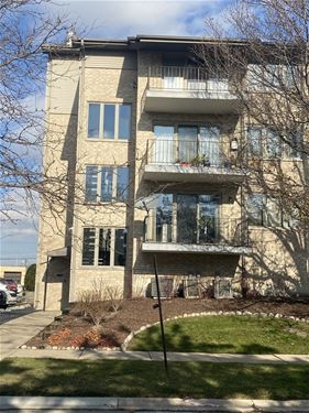 4530 W 93rd Unit 1B, Oak Lawn, IL 60453