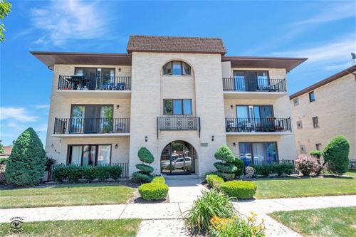 9521 S 53rd Unit 3S, Oak Lawn, IL 60453