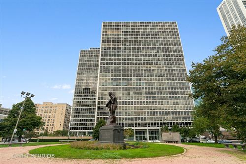 330 W Diversey Unit 2607, Chicago, IL 60657