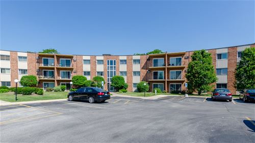 9724 S Karlov Unit 4-106, Oak Lawn, IL 60453