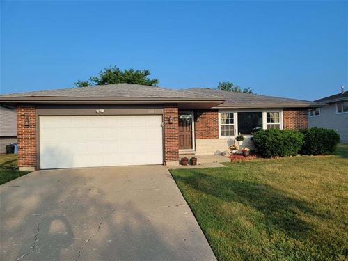 2051 W Spring Ridge, Arlington Heights, IL 60004