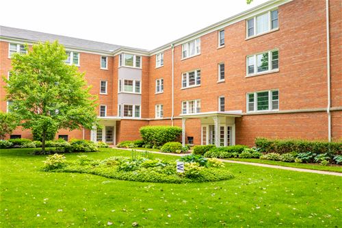 400 Laurel Unit 2N, Wilmette, IL 60091