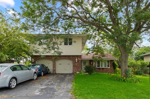 117 Mendon, Schaumburg, IL 60193