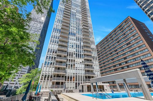 200 E Delaware Unit 8D, Chicago, IL 60611