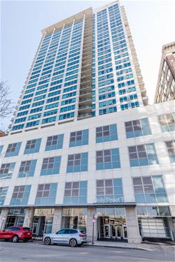 701 S Wells Unit 1806, Chicago, IL 60607