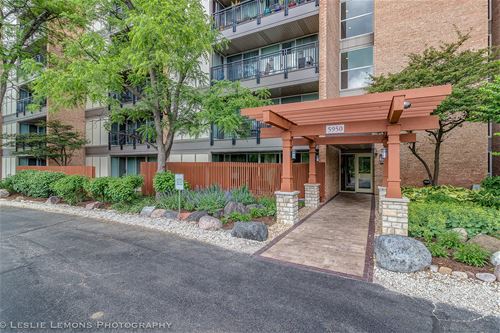 5950 Oakwood Unit 5G, Lisle, IL 60532