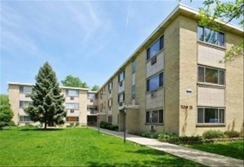 7019 N Ridge Unit 2C, Chicago, IL 60645