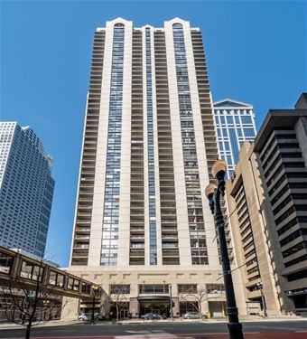 200 N Dearborn Unit 4205, Chicago, IL 60601