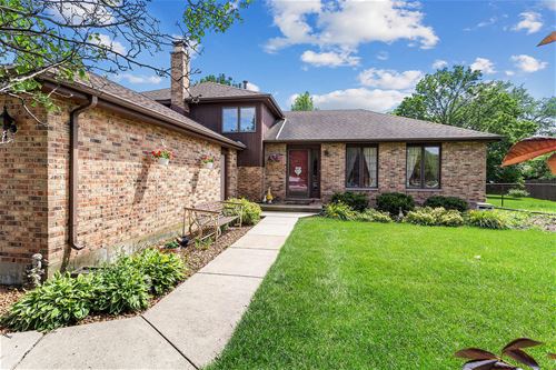 9251 Bedford, Orland Park, IL 60462