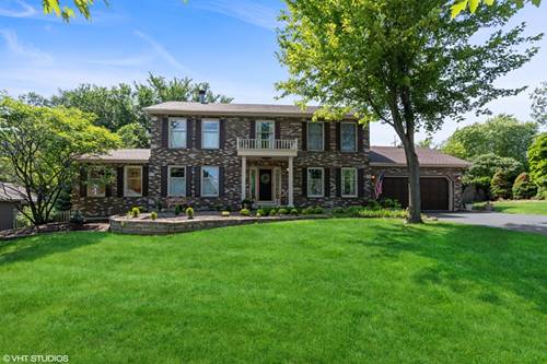 921 Wildwood, St. Charles, IL 60174