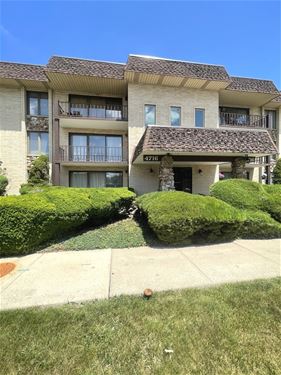 4716 W 106th Unit 1B, Oak Lawn, IL 60453