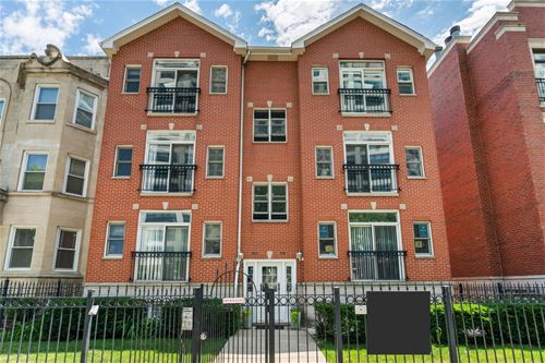 4863 N Winthrop Unit 2N, Chicago, IL 60640