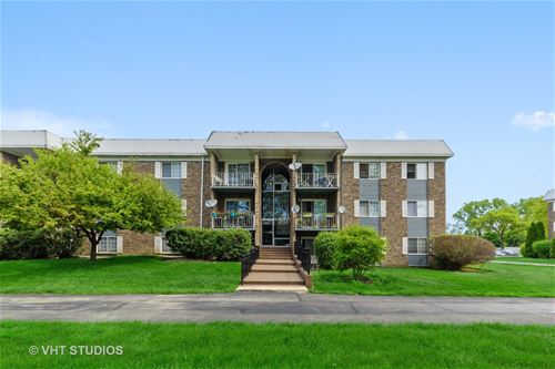 1527 N Windsor Unit 107, Arlington Heights, IL 60004