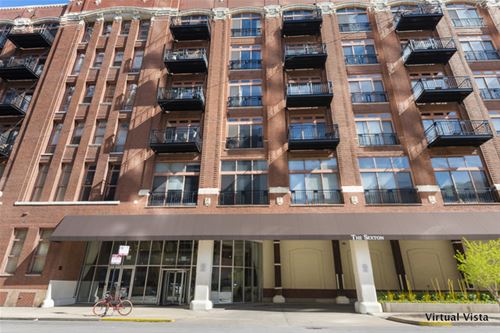 360 W Illinois Unit 514, Chicago, IL 60654