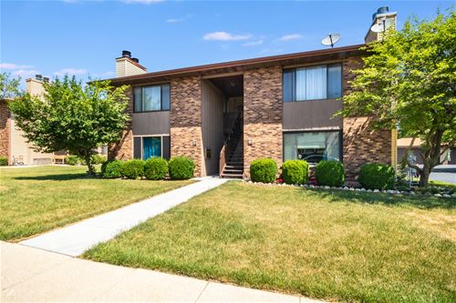 1114 Manchester Unit 1114, South Elgin, IL 60177