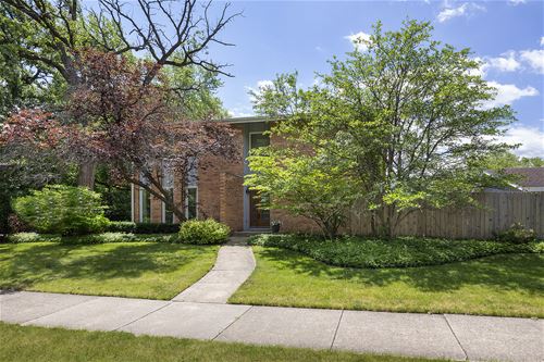 1705 Berkeley, Deerfield, IL 60015