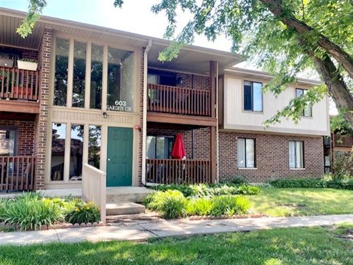 603 Garden Unit 4, Streamwood, IL 60107