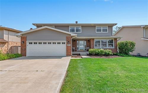 863 Papoose, Carol Stream, IL 60188