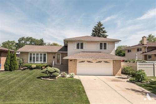 414 Westmere, Des Plaines, IL 60016