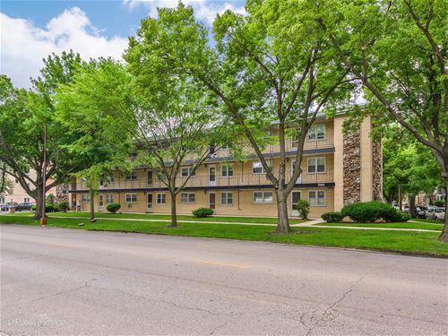 6161 W Higgins Unit 202, Chicago, IL 60630