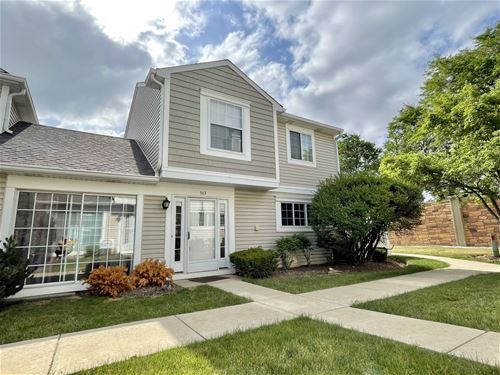 563 Le Parc Unit 563, Buffalo Grove, IL 60089